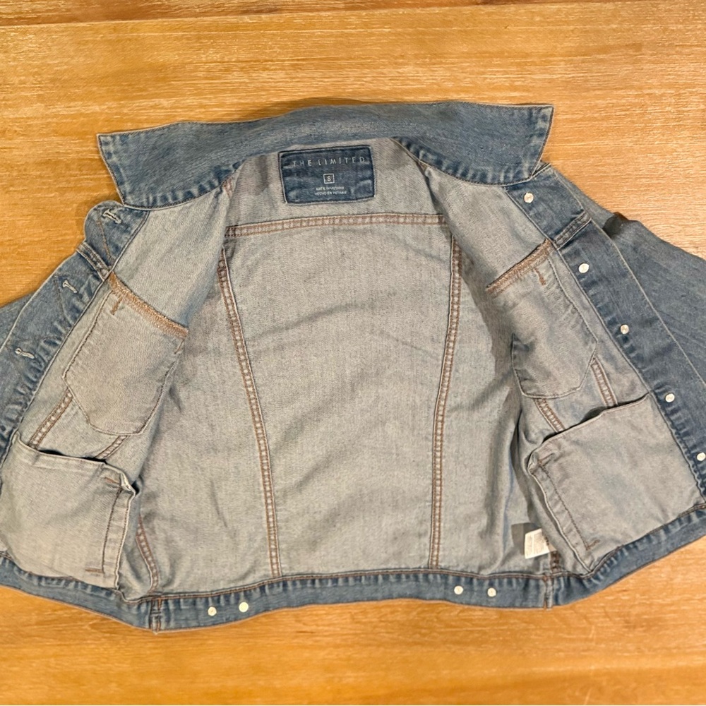 The Limited Women’s Blue Denim Jacket‎ Medium Wash Size S - Picture 3 of 8